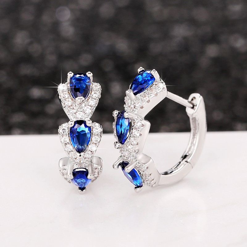 Huitan หรูหราอินเทรนด์ Blue Cubic Zirconia Hoop ต่างหูงานแต่งงาน Elegant อุปกรณ์เสริมสําหรับผู้หญิงของขวัญครบรอบเครื่องประดับใหม่