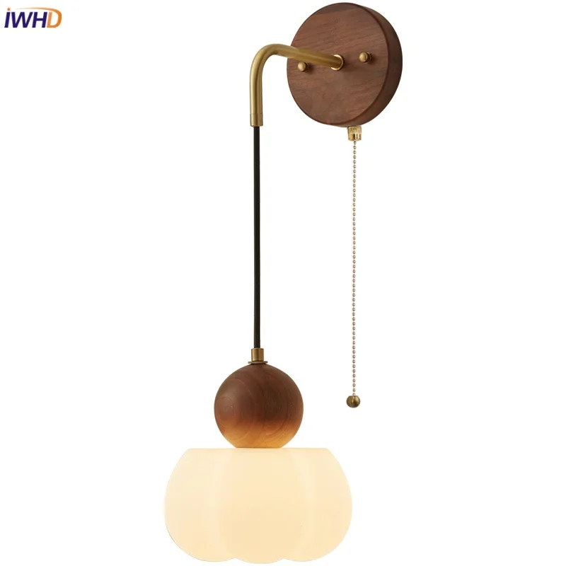 IWHD lampu dinding LED PE, lampu cermin kamar mandi suasana seni sekitar kayu Walnut dapat disesuaikan bilah tempat lilin