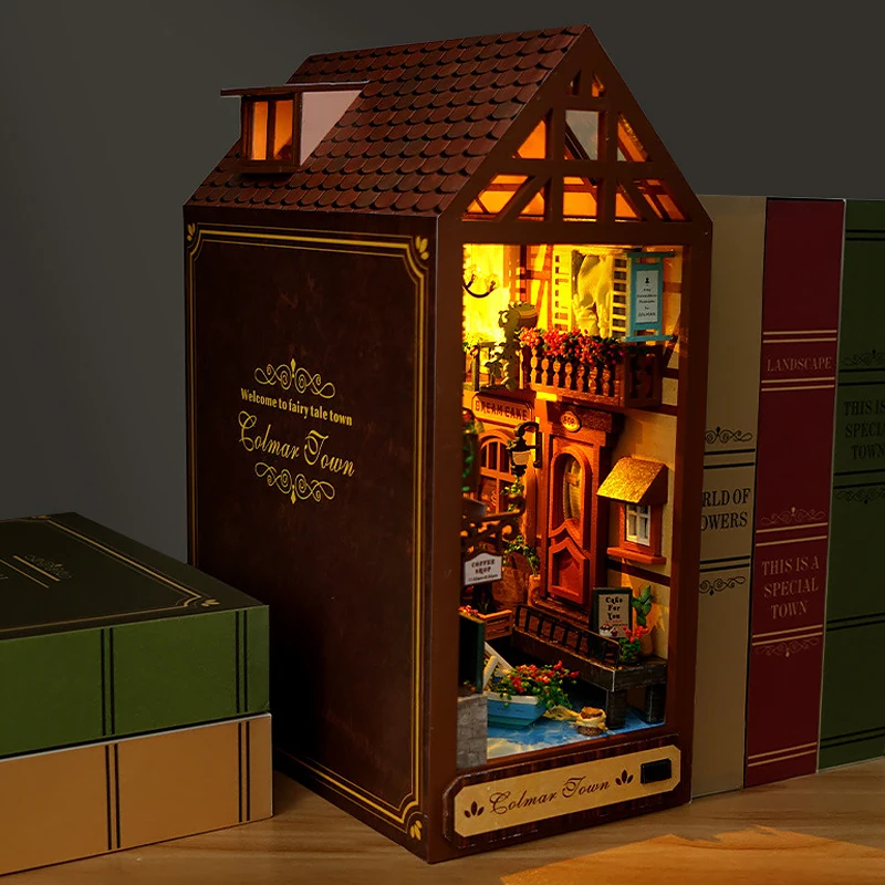 DIY Book Nook Kit Miniaturowy domek dla lalek z oświetleniem LED Puzzle 3D Model budynku Drewniana półka na książki Zabawka dla dorosłych Prezent urodzinowy