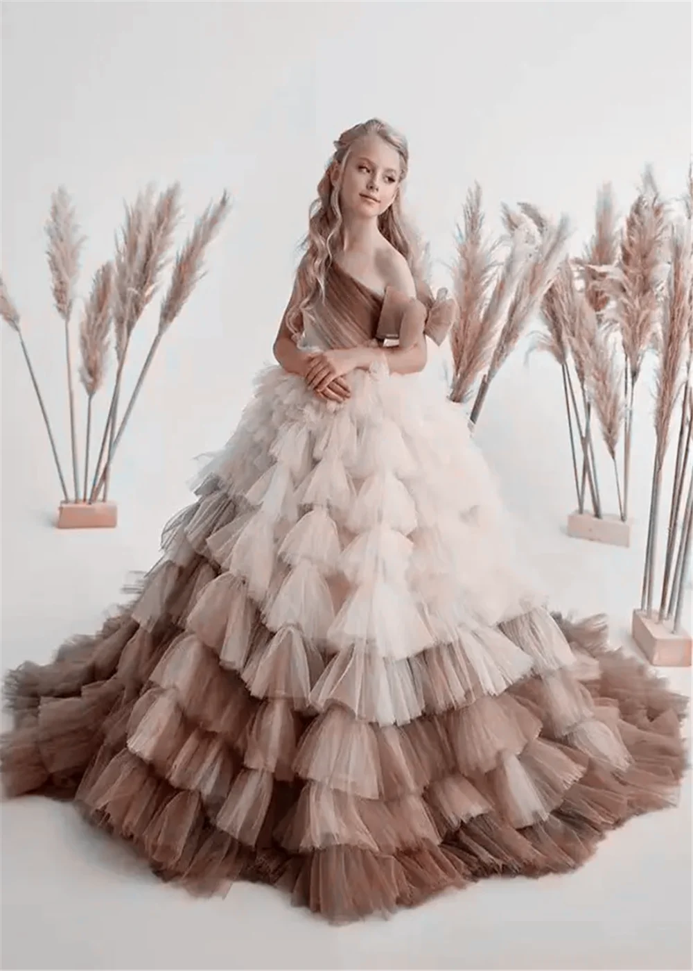 ชุดเดรสดอกไม้Tulle Performance Ballงานแต่งงานAppliquesไหล่เดี่ยวเด็กของขวัญวันเกิดFirst Communion Gowns