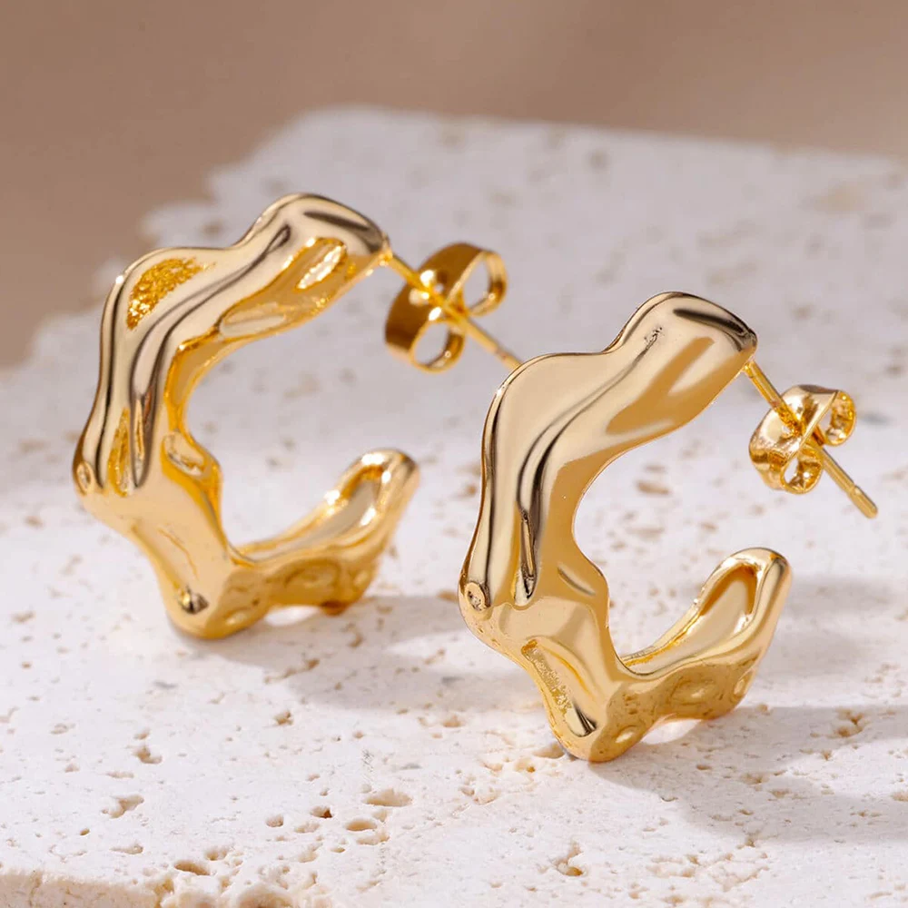 Orecchini a cerchio a forma di cuore placcati in oro per le donne Orecchini a forma geometrica a forma di cuore intrecciato Design semplice Ins Orecchini gioielli estivi
