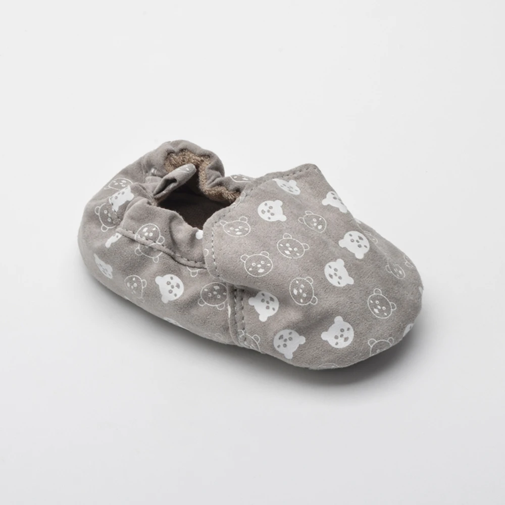 Cosysusy sapatos de algodão para bebês, sapatos quentes para crianças pequenas, antiderrapantes, sola macia, sapatos fofos com estampa de urso para bebês e meninas