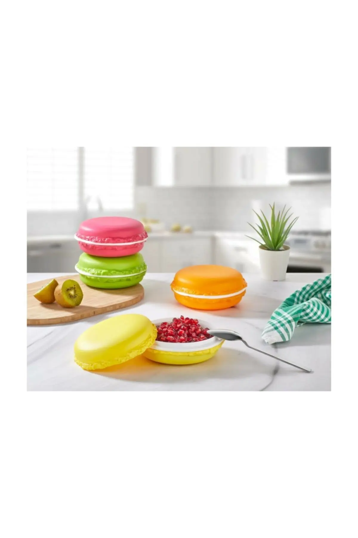 Set 4. 4 Warna Berbeda Set Mangkuk Macaron Sarapan Kotak Makan Siang Piring Peralatan Makan Cangkir dengan Tutup Kapasitas 400Ml