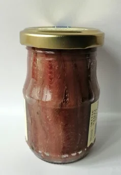 Frasco 140g anchovas solano de santoña. Nosso segredo sempre foi uma aposta inequívoca na qualidade, uma excelente matéria-prima, com o mar cantábrico como a origem de nossas anchovas.