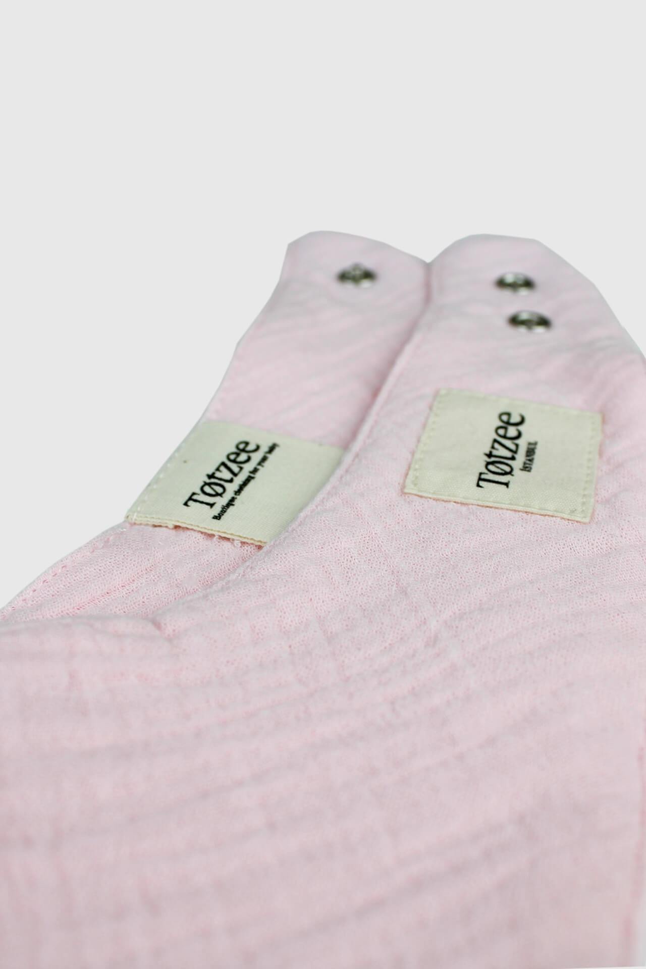 100% Katun Celemek Makanan Bayi Cocok untuk Anak Laki-laki dan Perempuan dengan 4 Pilihan Warna Yang Berbeda