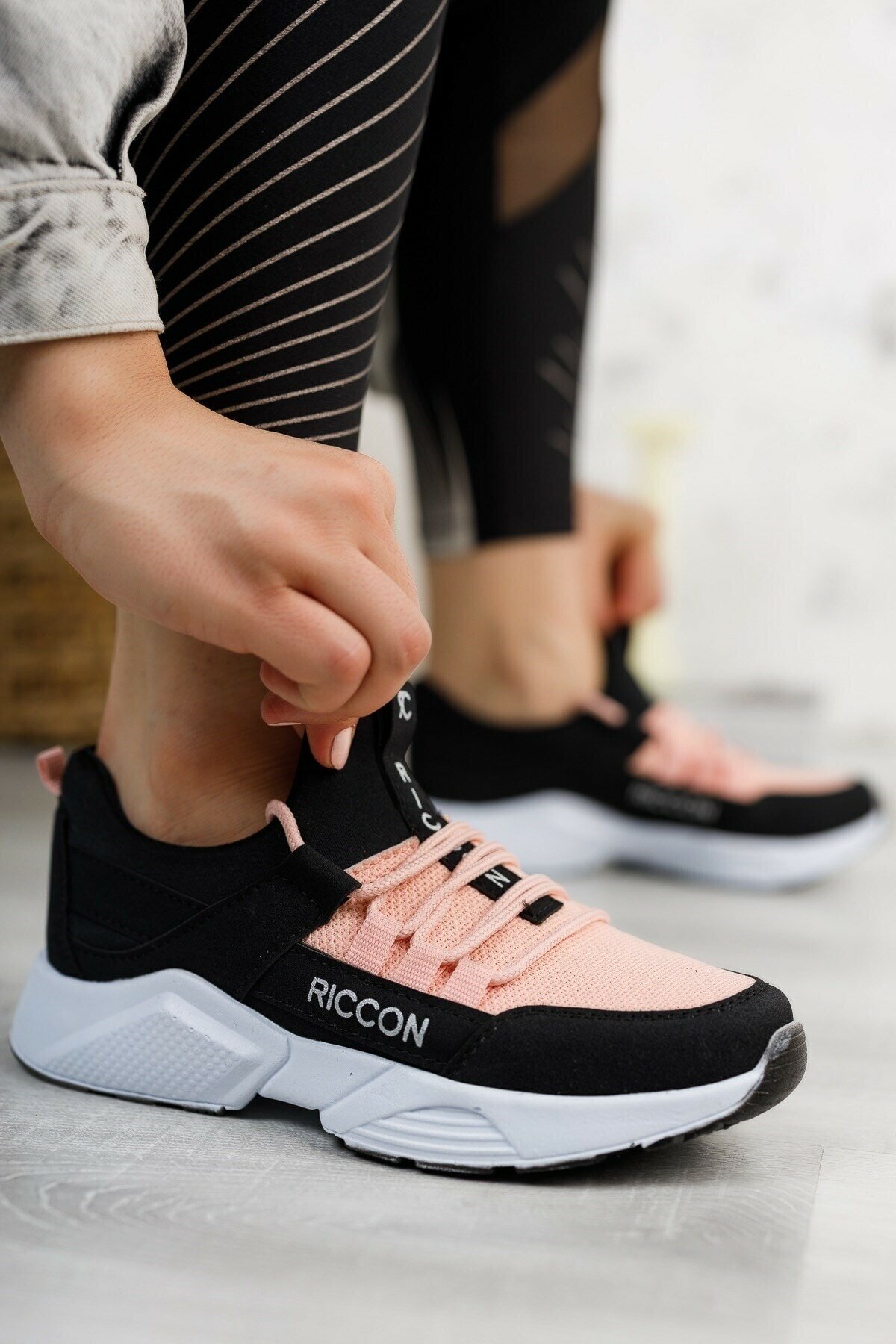 Sneakers Bersirkulasi Ringan Uniseks, Sepatu Jalan Modis Kasual, Sepatu Olahraga Musim Panas Ukuran Plus Wanita, Ukuran 36-46