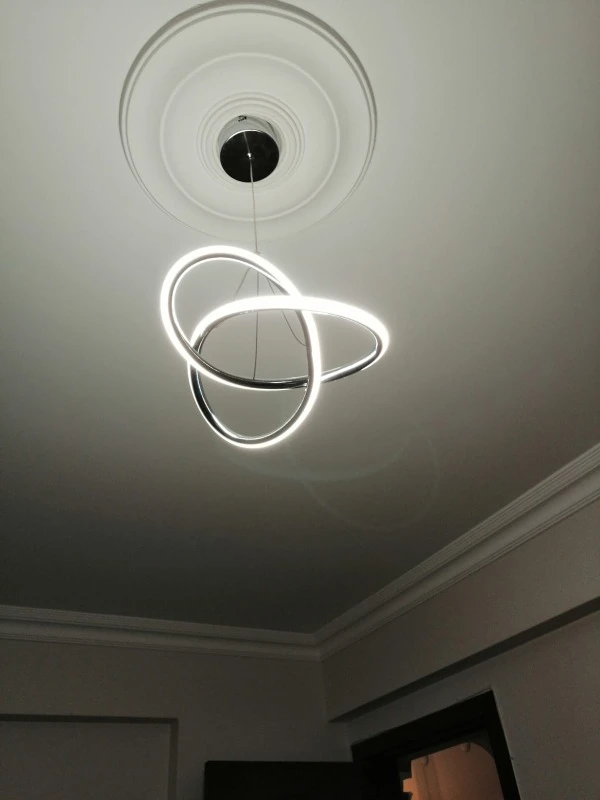 Lampu Gantung Langit-langit LED Tidak Teratur Postmodern Baru Lampu Gantung Ruang Makan Liontin Ruang Bar Ruang Belajar