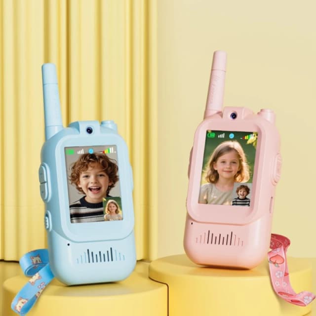 Children's Video Walkie-Talkie 2-Pack with Display Screen Voice Converter and Real-Time Video Chat Long-Range Gift for Children