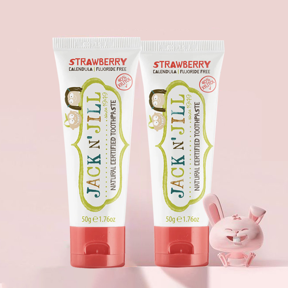 Jack n' jill kids naturalna pasta do zębów truskawkowa 2 szt., odpowiednia od 6 miesięcy, delikatne usuwanie płytki nazębnej, łagodzące dziąsła, bez cukru