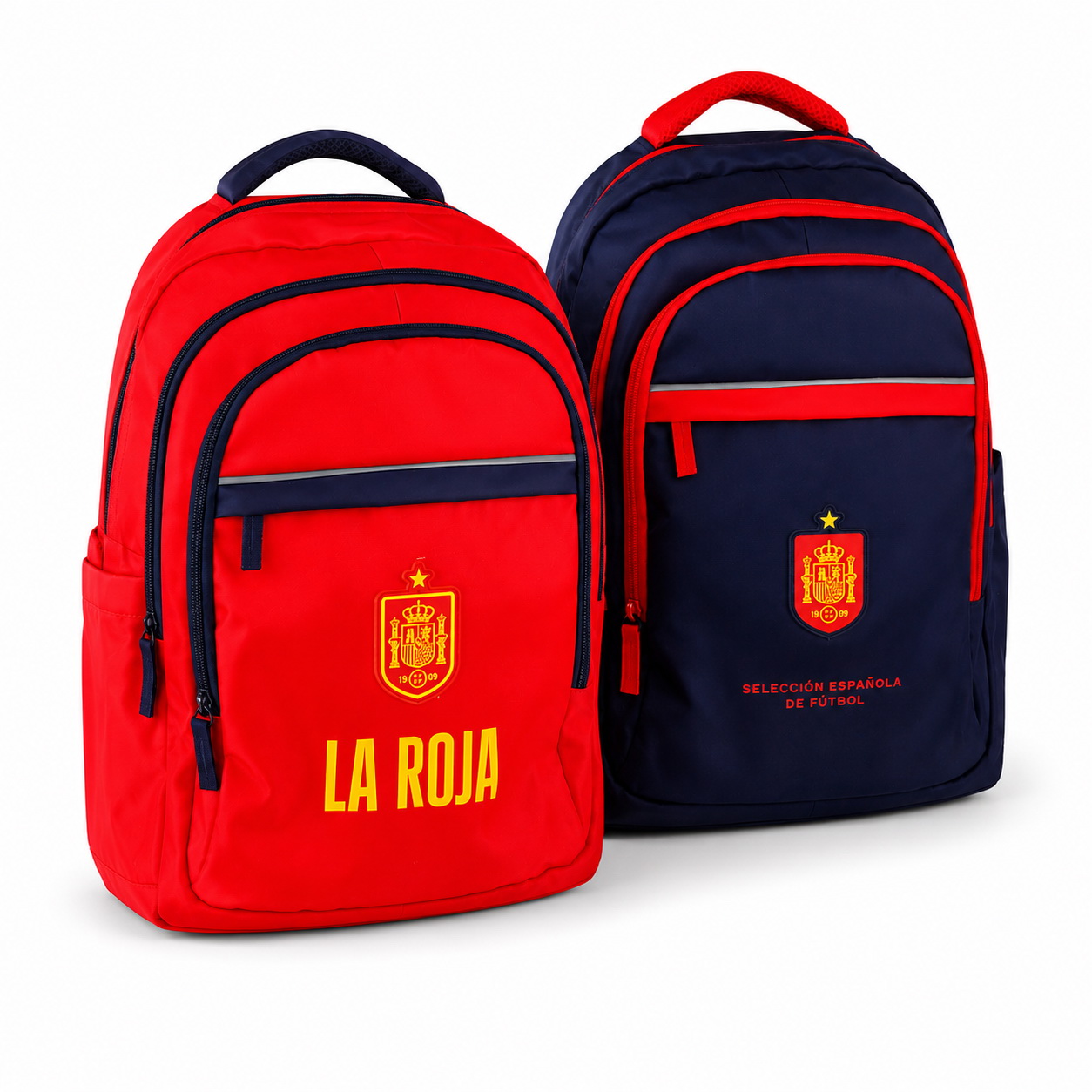 Школьный рюкзак La Roja, официальный лицензионный продукт сборной Испании по футболу, 43x30x18 см, красный и темно-синий, с отделениями.
