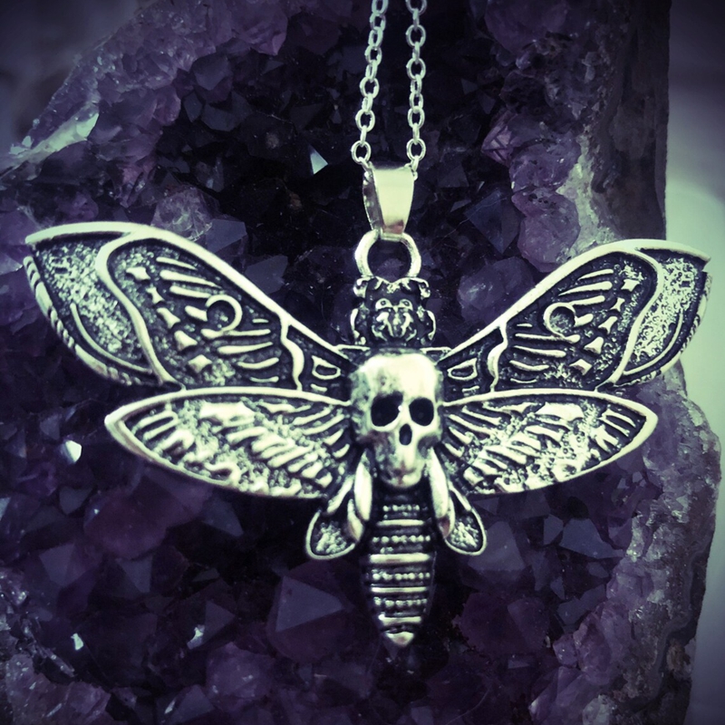 Death Moth Naszyjnik Wisiorek 18 cali Łańcuch Sugar Skull Gothic Butterfly Rock Emo Goth Silver Color 18 cali Mocny łańcuch