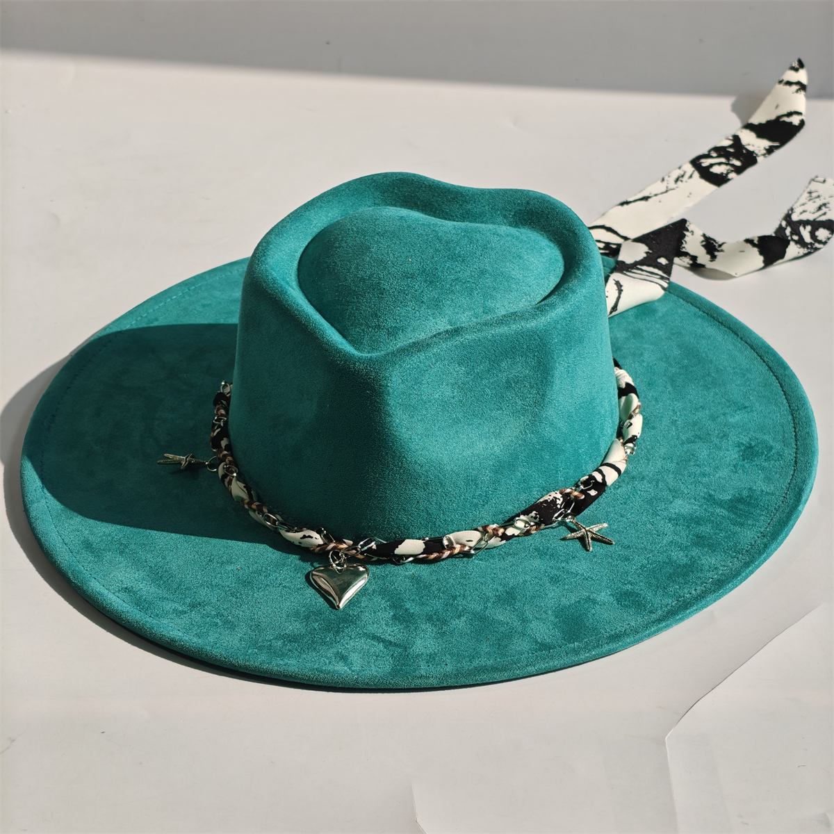 Zijden sjaal accessoires hartvormige top suède fedora hoed heren dames herfst vilt jazz pet klassieke vegan suède hoed chapeau sombrero