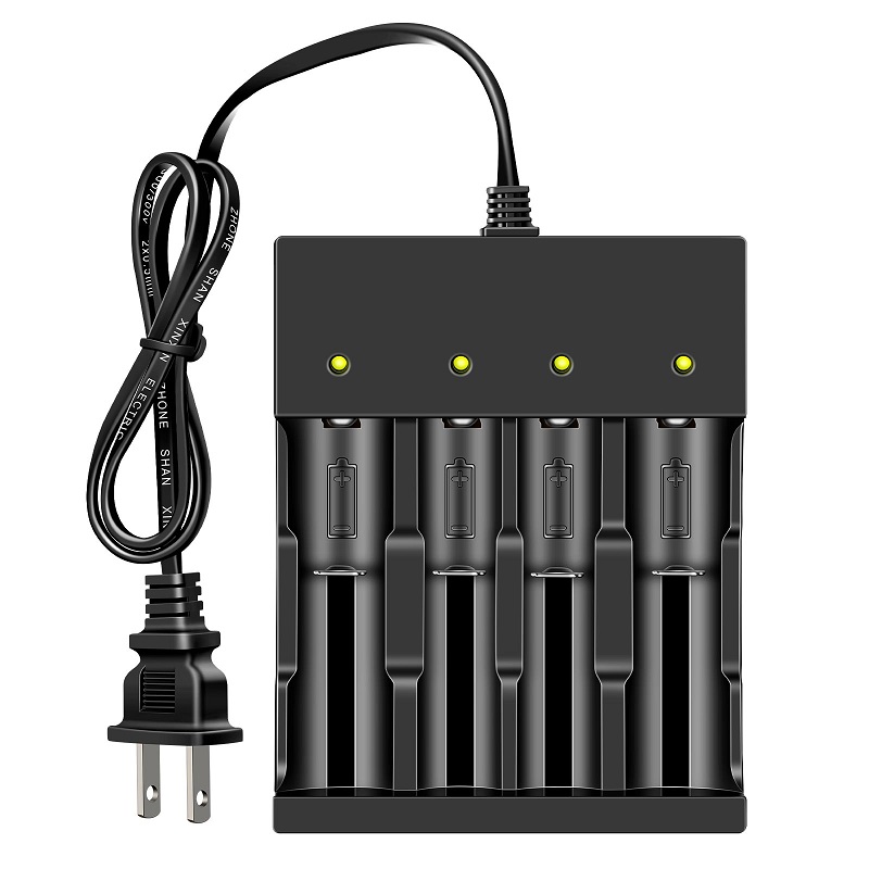 Skywolfeye 4-Schacht-Smart-Universal-Ladegerät für wiederaufladbare Li-Ionen-Akkus mit 3,7 V, kompatibel mit 18650 26650 22650 14500 16340 (CR123)