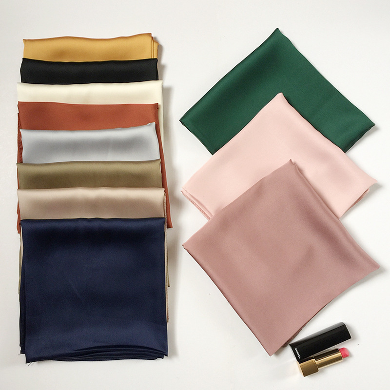 70*70Cm Syal Sutra Persegi untuk Wanita Mode Wanita Satin Leher Ikat Rambut Bandana Perempuan Foulard Pantai Stoles Syal Jilbab Pareo