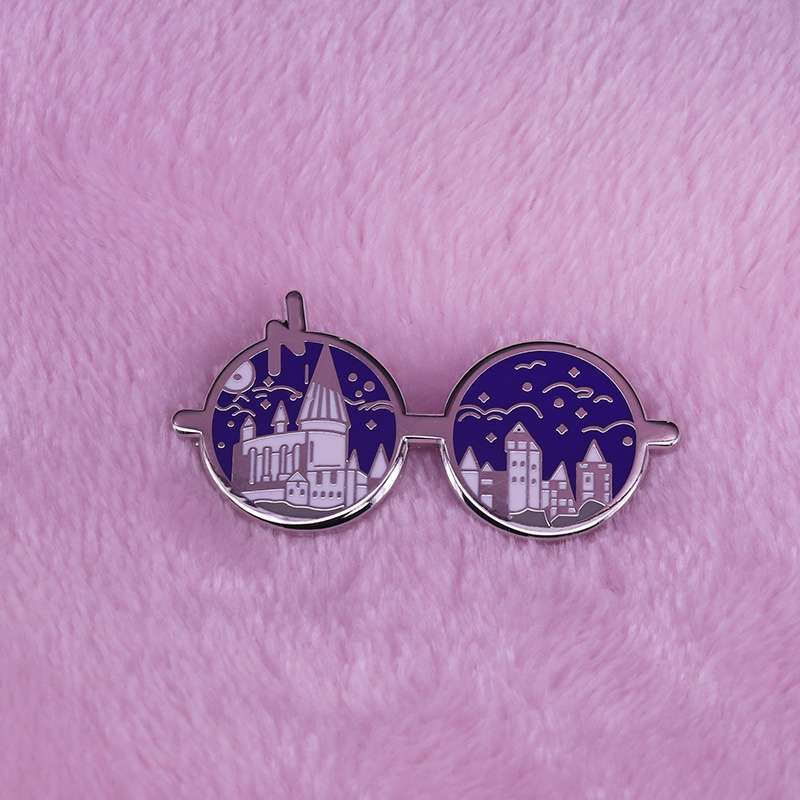 Lightning Bolt และแว่นตาเคลือบ Pin Magic Castle เข็มกลัด