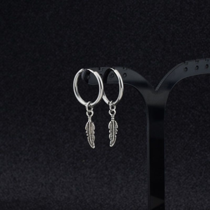 Hip Hop Anting-Anting Simpai Liontin Bulu Titanium Daun Kpop Perhiasan Korea