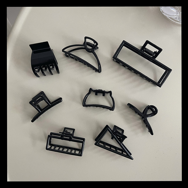 Nieuwe Zwarte Kleine Metalen Klauw Clips Hoofdtooi voor Vrouwen Meisjes Mini Haar Clips Haarspelden Haarspeldjes Krab Clip Mode Haaraccessoires