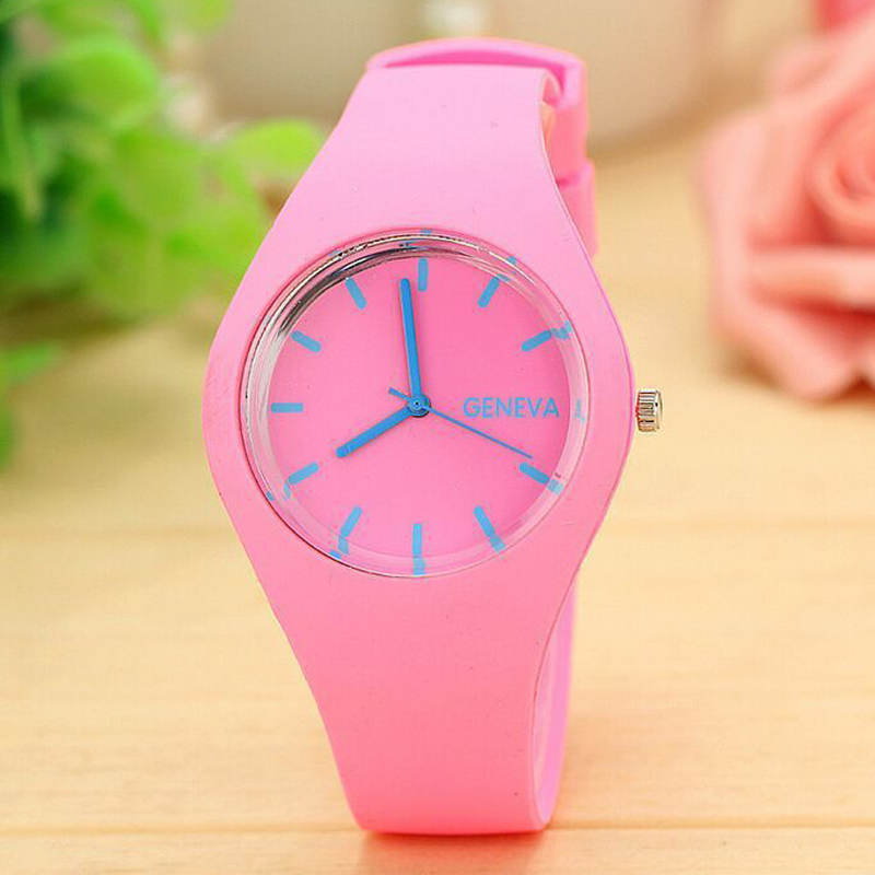 Genf frauen Uhren Mode Rosa Candy Gelee Uhren Frauen Sport Uhren Silikon Band Quarz Armbanduhren Damen Uhren