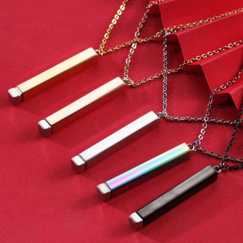 Fnixtar 5Pcs collana con ciondolo nascosto collana con catena a cavo in acciaio inossidabile lucidato a specchio per gli amanti degli uomini delle donne regali di moda