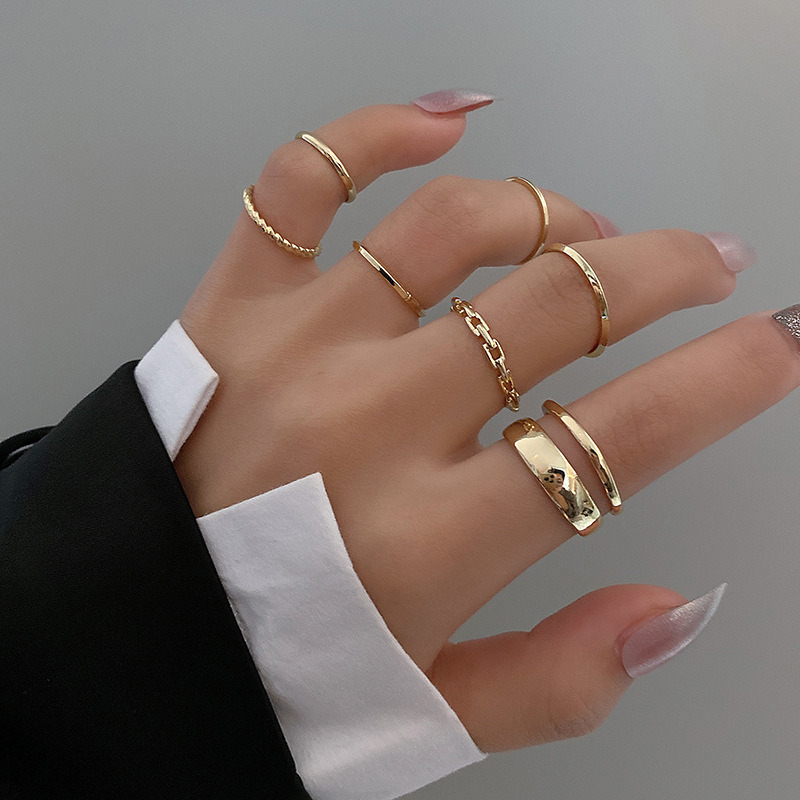 7 pezzi di anelli di gioielli di moda set di vendita caldo in lega di metallo con apertura rotonda cava anello di barretta da donna per regali di nozze per feste da ragazza