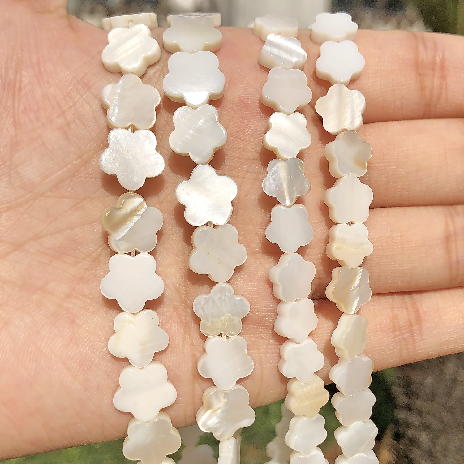 Cuentas espaciadoras sueltas de madreperla de concha de ciruela y flor blanca Natural para fabricación de joyería, collar de pulsera hecho a mano DIY de 6, 8 y 10mm