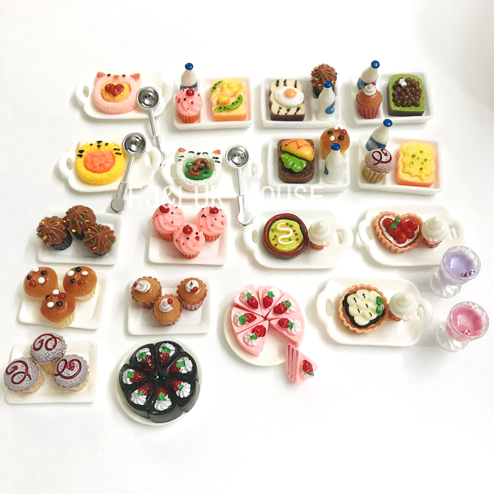 Mini-Spielzeug im Maßstab 1:6, Miniatur-Puppenhaus, Brot, Cupcake, Toast, Bäckerei, Shop für Blyth Barbies, BJD, Puppenhaus, Küche