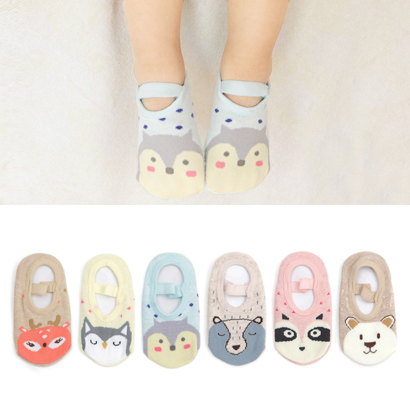 Bonito dos desenhos animados sapatos antiderrapantes algodão criança meias de chão moda bebê meninas meninos padrão animal primeiro walker sapatos para recém-nascidos