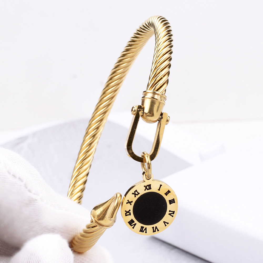 Pulseiras de concha preta para mulheres, joias de aço inoxidável, pulseiras de mão femininas, acessórios de joias da moda