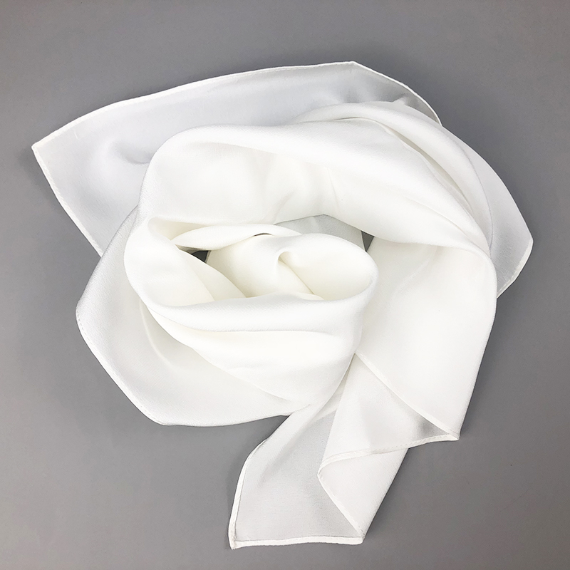 2021 donne vera sciarpa di seta collo quadrato scialli signora bianco solido Crepe Bandana fascia per capelli fazzoletto sciarpa hijab per la pittura fai da te