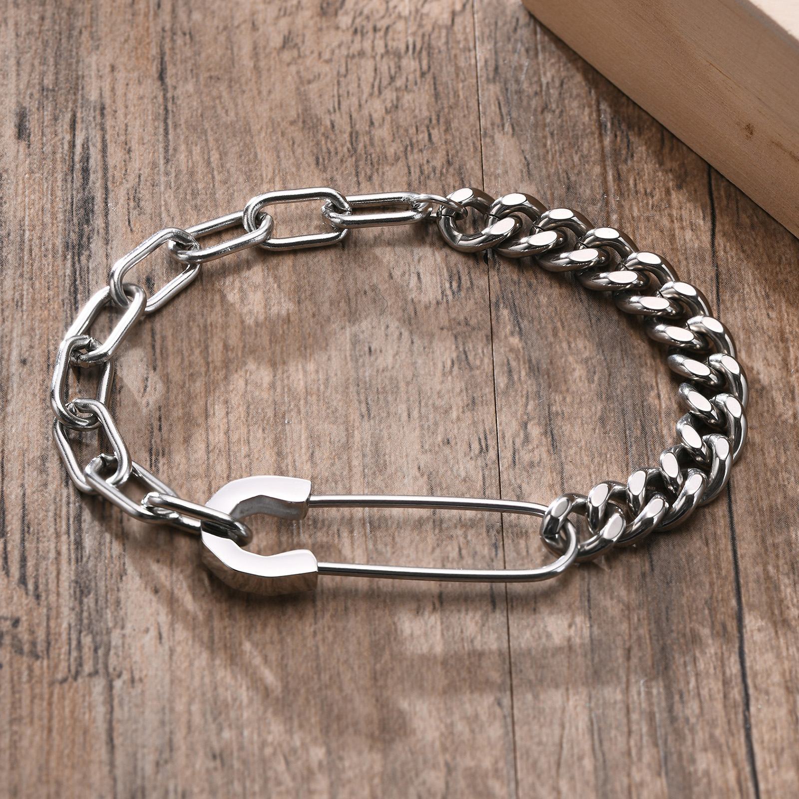 สร้อยข้อมือ Mens,สแตนเลส,ความปลอดภัย Pin ครึ่ง Cuban Chain,ครึ่งสี่เหลี่ยมผืนผ้า Link สร้อยข้อมือผู้ชายเครื่องประดับ
