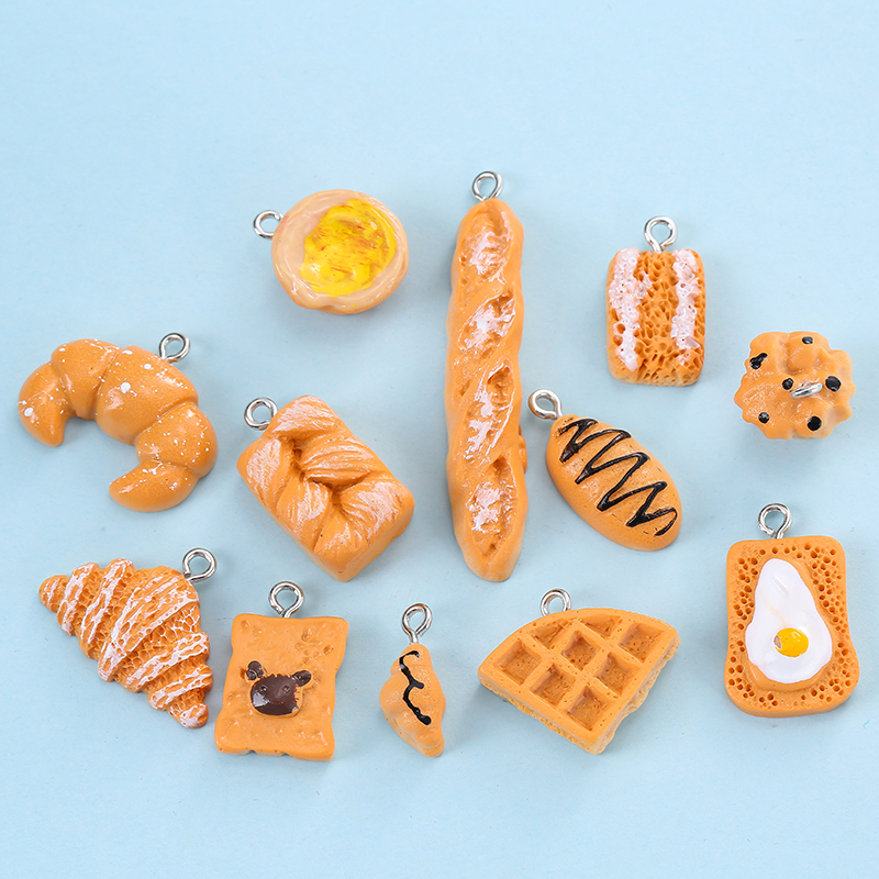 10 pçs/lote resina simulação pão bolo comida biscoitos encantos para fazer jóias diy brincos chaveiro acessórios