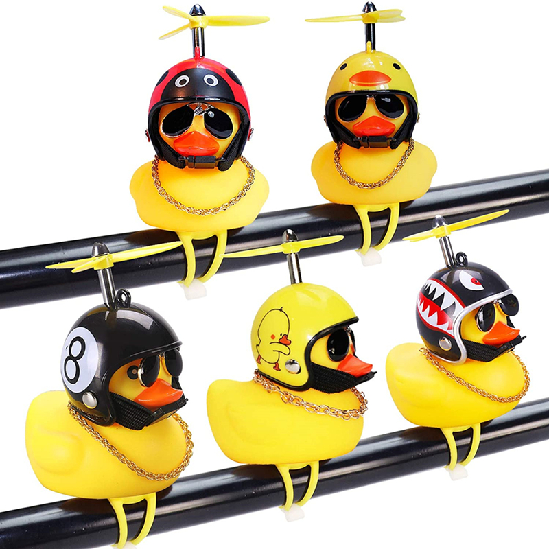 Helmet Broken Wind Small Yellow Duck Gift Cute Car Accessories Interior Breaking Wind Duck Car Ornament Cycling Decor Accessorie
