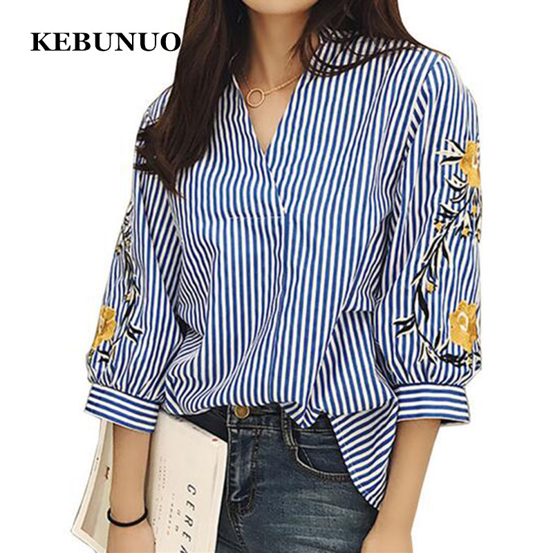 Camicette e Bluse da Donna con Ricami Floreali, Casual a Righe Bianche, Maniche Tre Quarti, Top Larghi alla Moda con Scollo a V