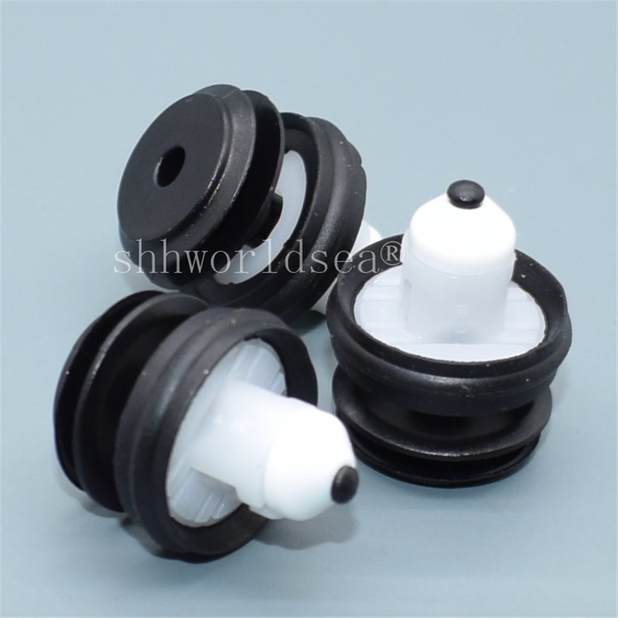 100PCS Auto Accessories Clip For BMW X5 X3 G01 Z4 5 6 G30 G31 G38  E36 530i 540i Interior Door Trim Panel Fastener 51417325082