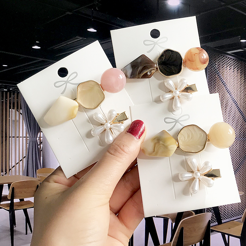 Pince à cheveux coréenne pour femmes, Barrettes, mode Simple fille perle, Clip latéral géométrique, couvre-chef, accessoires de cheveux, vente en gros, nouvelle collection 2020