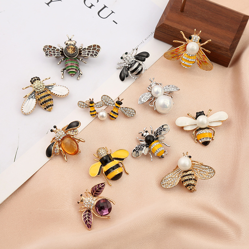 Broche abeille en strass pour femmes, accessoires de fête, broches de Corsage en perles d'insectes, accessoires pour vêtements