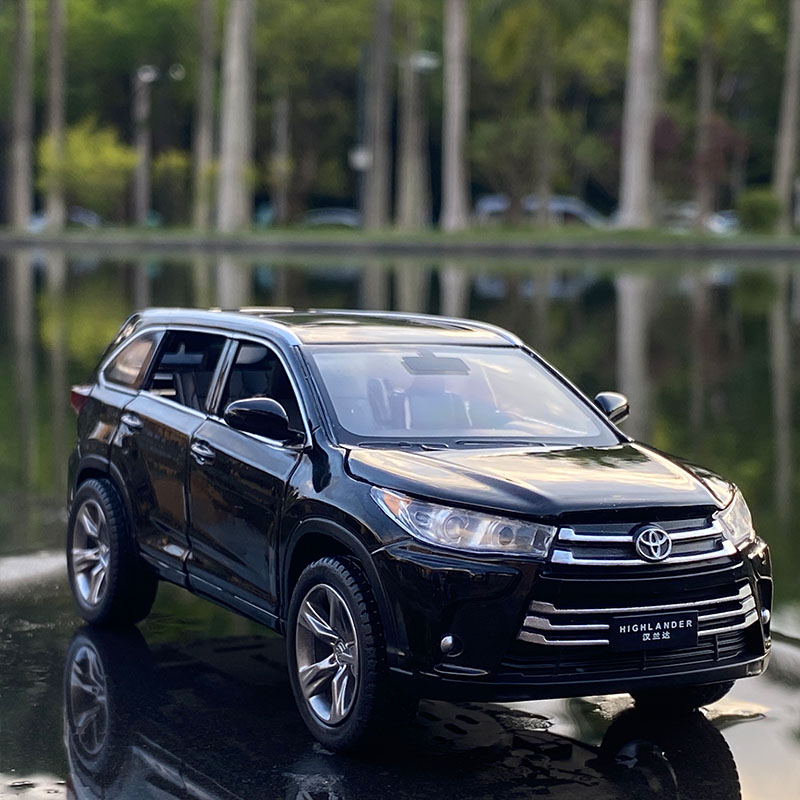 1:32 toyota highlander suv liga modelo de carro diecasts & brinquedo metal veículos fora de estrada modelo de carro alta simulação coleção crianças presente