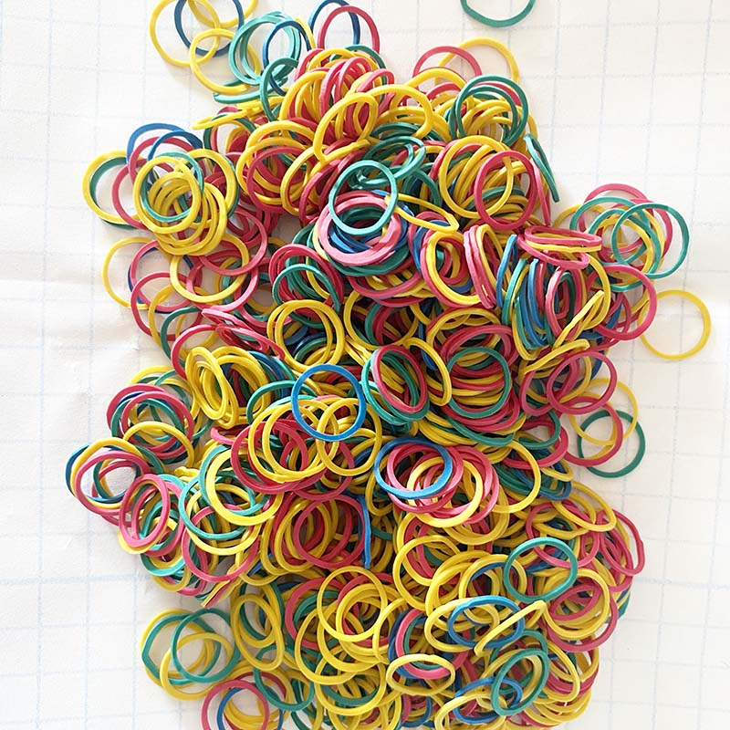 100 unids/lote banda de goma para el pelo de mascotas 7 colores accesorios para el cabello de perros y gatos de alta elasticidad diámetro de aproximadamente 0,59 pulgadas