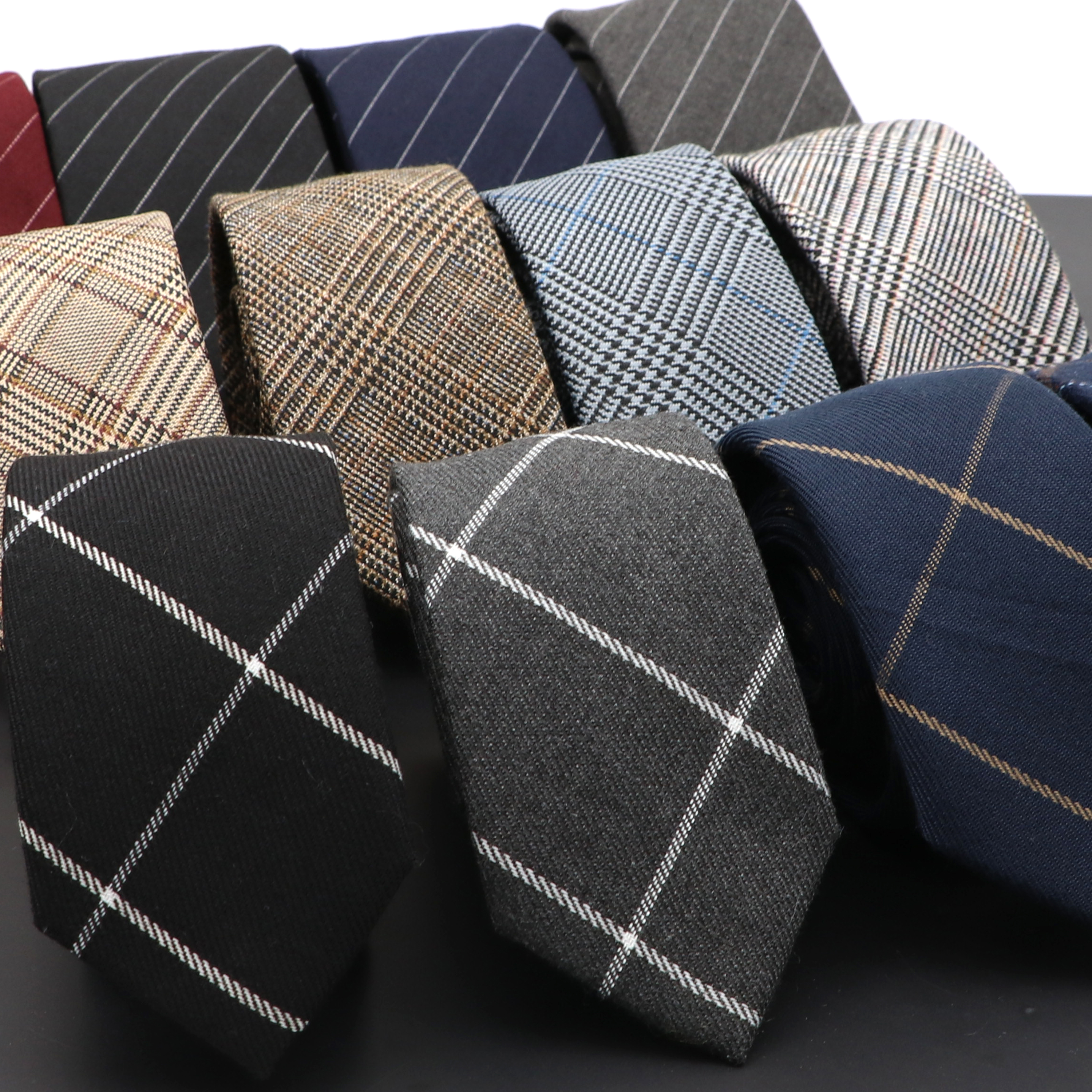 Offre spéciale hommes cravates classique coton 6CM à la main maigre cou cravates mince Plaid rayé cravates pour formel affaires fête de mariage Gravat
