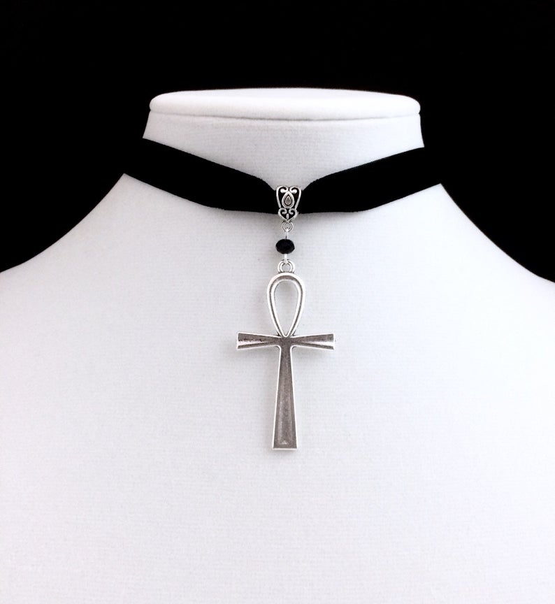 Collana Ankh gotica Girocollo nero Egiziano Grunge Ankh Collana di vita eterna Collana di gioielli con dichiarazione di streghe Regalo da donna