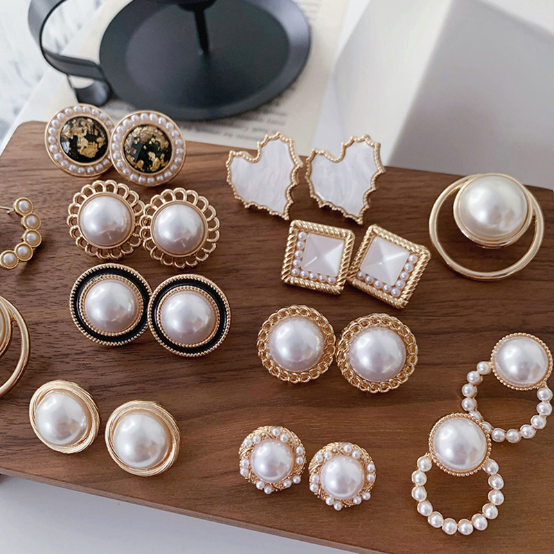 Koreanische Design Elegante Simulierte Perle Große Runde Clip auf Ohrringe Nicht Durchbohrt Barocke Perle Ohr Clips für Frauen Schmuck Großhandel