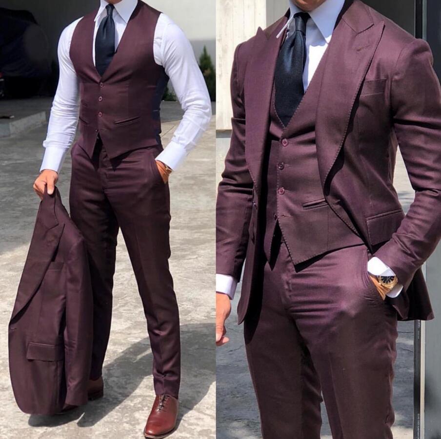Classy Wedding Tuxedos ชุด Slim Fit เจ้าบ่าวสำหรับชาย3ชิ้นเหมาะกับชายราคาถูกอย่างเป็นทางการ (แจ็คเก็ต + เสื้อกั๊ก + กางเกง)