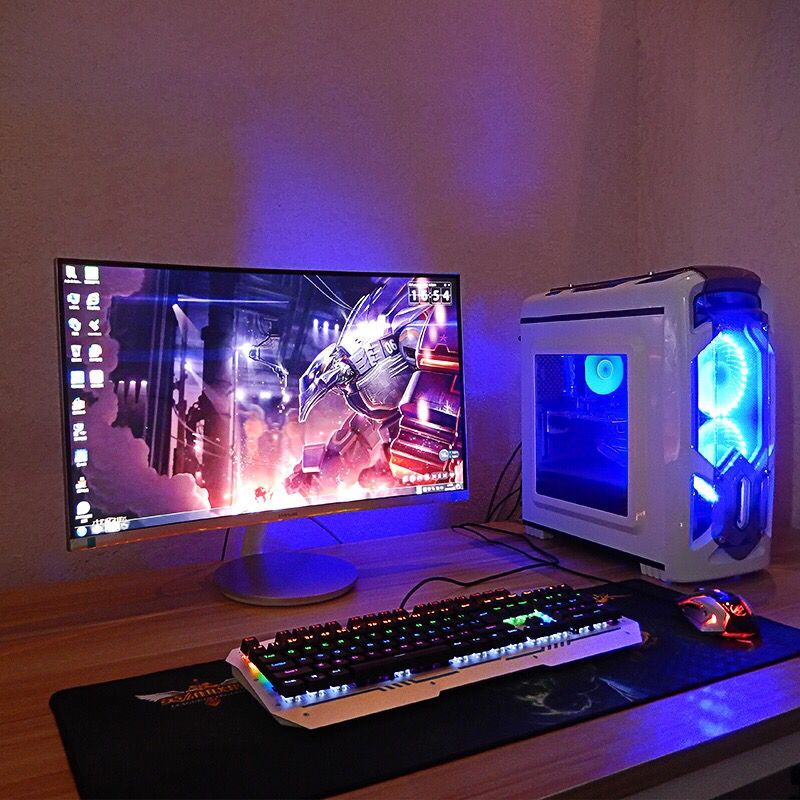 Ordenador de escritorio para juegos, cpu i5 Ram 4GB HDD 240GB, venta al por mayor