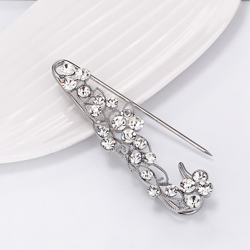 Broches de branche de biscuits en cristal raffiné incrusté pour hommes et femmes, épingles hijab, écharpe imbibée, broche de fleur, bijoux charmants, 2019