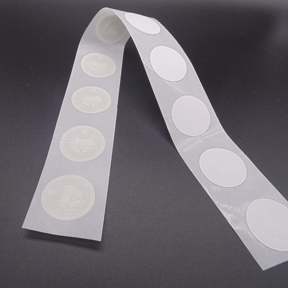 (10 unids/lote) pegatinas NFC blancas de 25mm protocolo ISO14443A13.56MHz NTAG 213 etiquetas RFID universales y todos los teléfonos NFC