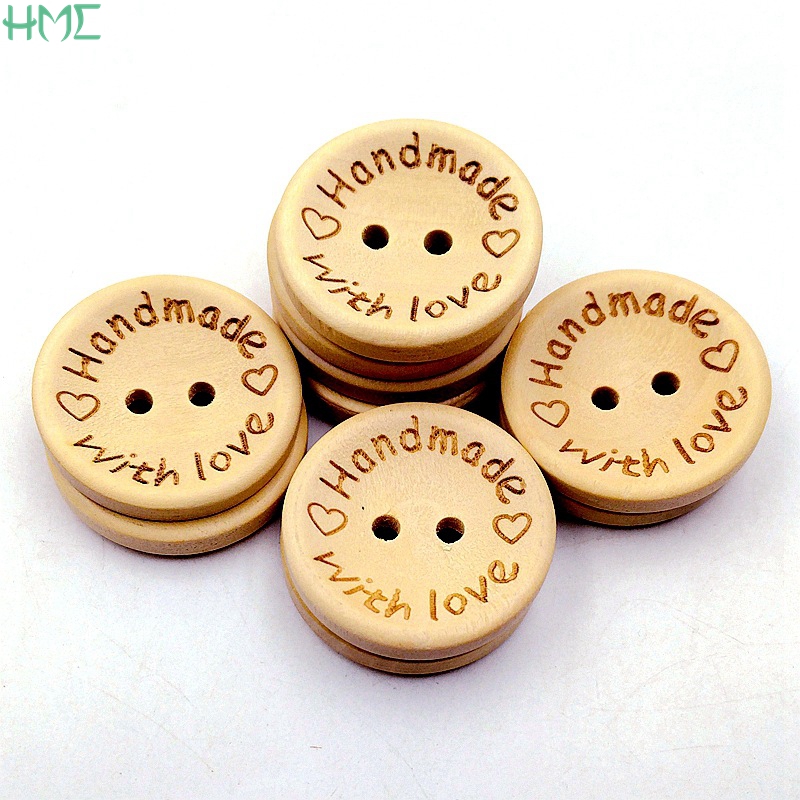 Botones de madera de Color Natural hechos a mano con letras Love para coser, accesorios de ropa para álbum de recortes, 15/20/25mm, 50 unidades