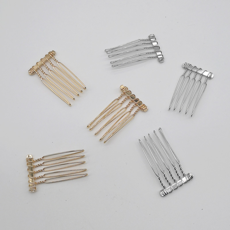 30 Stück 2,0cm*3,7cm 5-Zahn Silber Goldene Schlichte Metall-Haarkämme Haarnadeln für Kinder Tiara Krone Haaraccessoires Brautschleier-Kamm