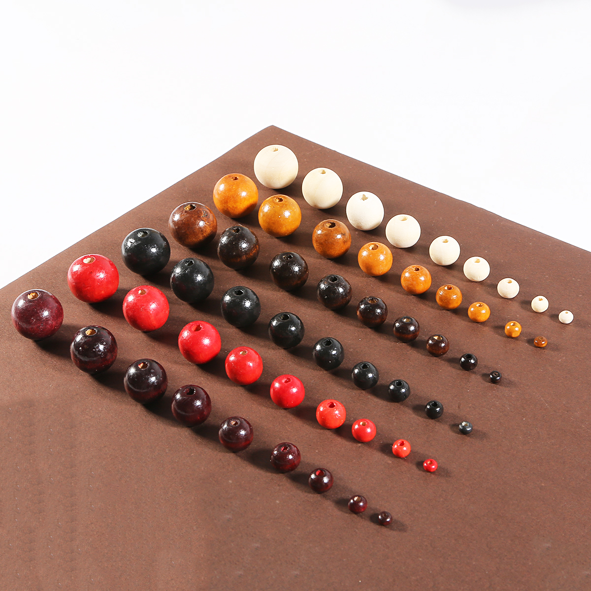 Cuentas de madera Natural para fabricación de joyas, lote de 20-100 unidades de 4, 6, 8, 10, 12, 14, 16, 18 y 20mm, espaciador de bolas redondas negras, marrones y Rojas