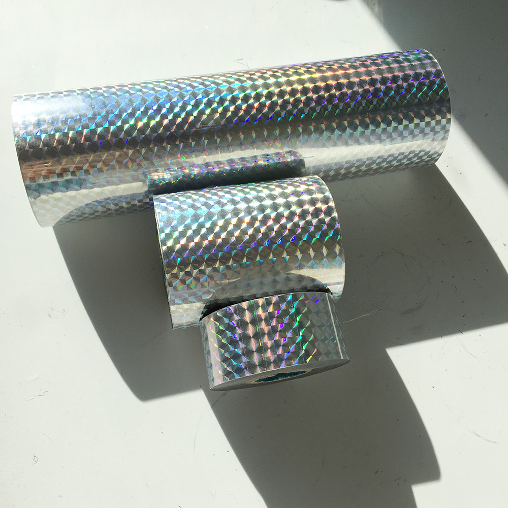 Feuille d'estampage à chaud en argent laser à grille laser, transfert haute température, 120ml, utilisé pour le papier, le film plastique, avec frais d'expédition