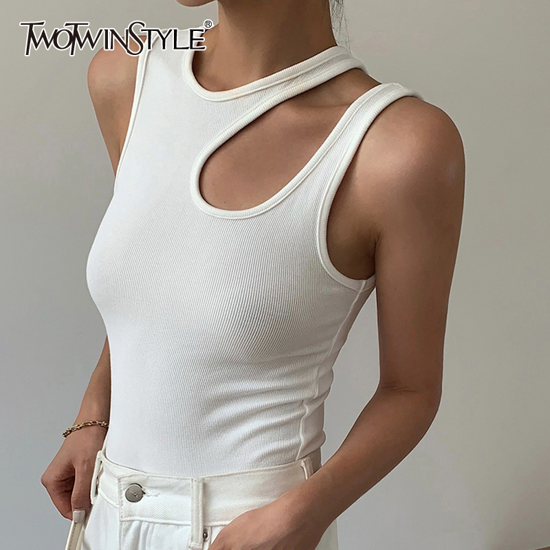 TWOTWINSTYLE Sexy Black T Shirt For Women Round Neck Sleeveless Solid Minimalist Skinny T Shirts Female Summer Clothing Fashion